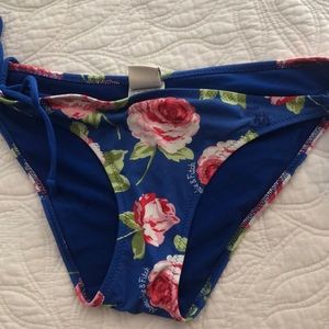 ABERCROMBIE & FITCH swim bottoms